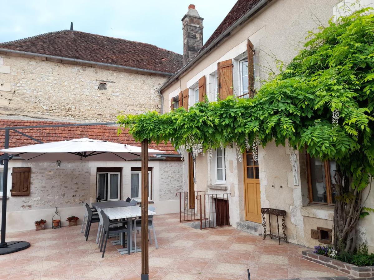 Aux Sources De Ouanne Exterior foto