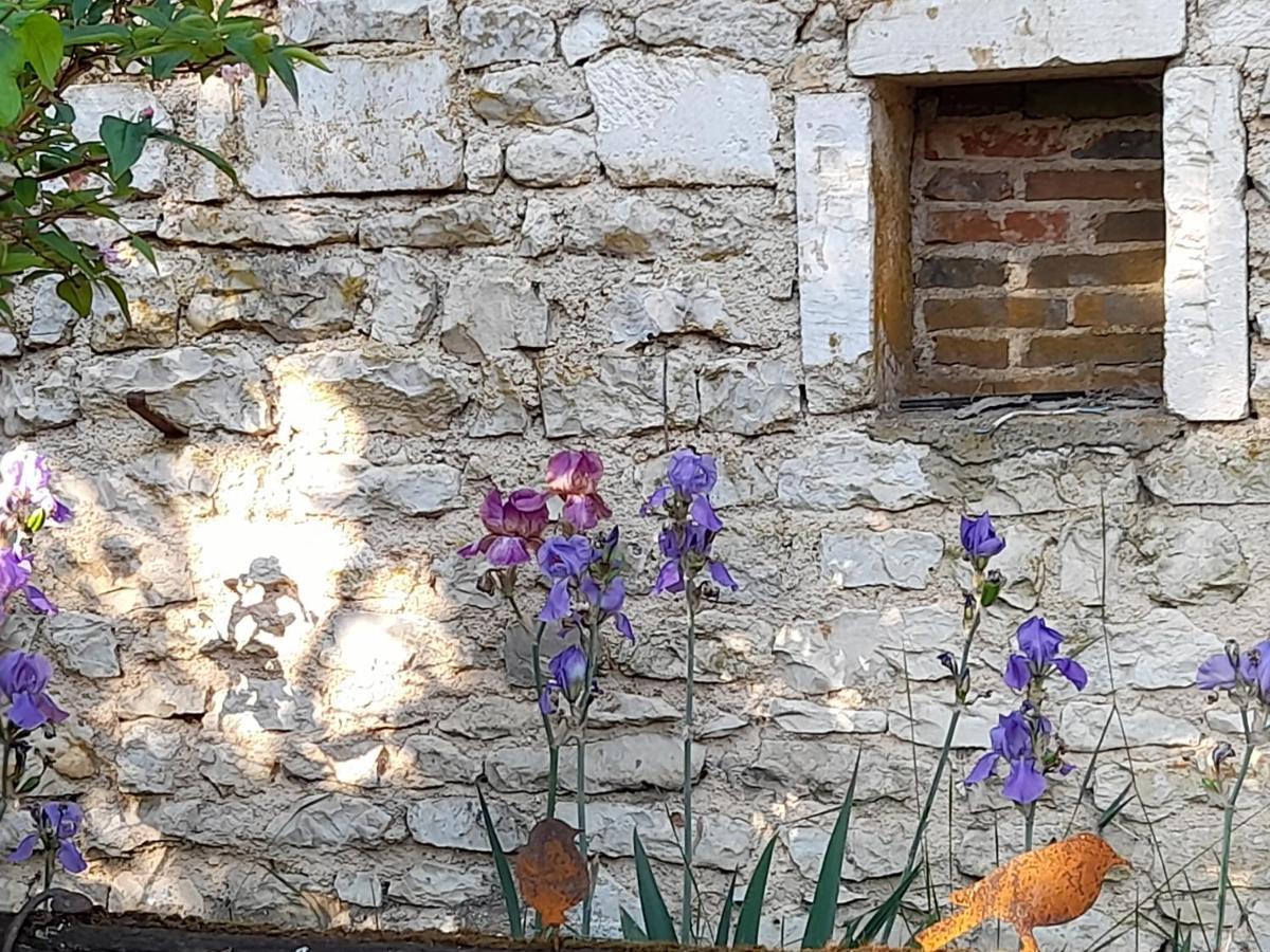 Aux Sources De Ouanne Exterior foto